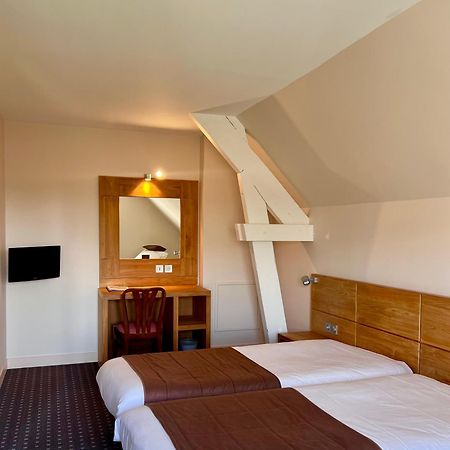 Logis Hotel Restaurant Du Labrador Saint-Benoît-sur-Loire Zewnętrze zdjęcie