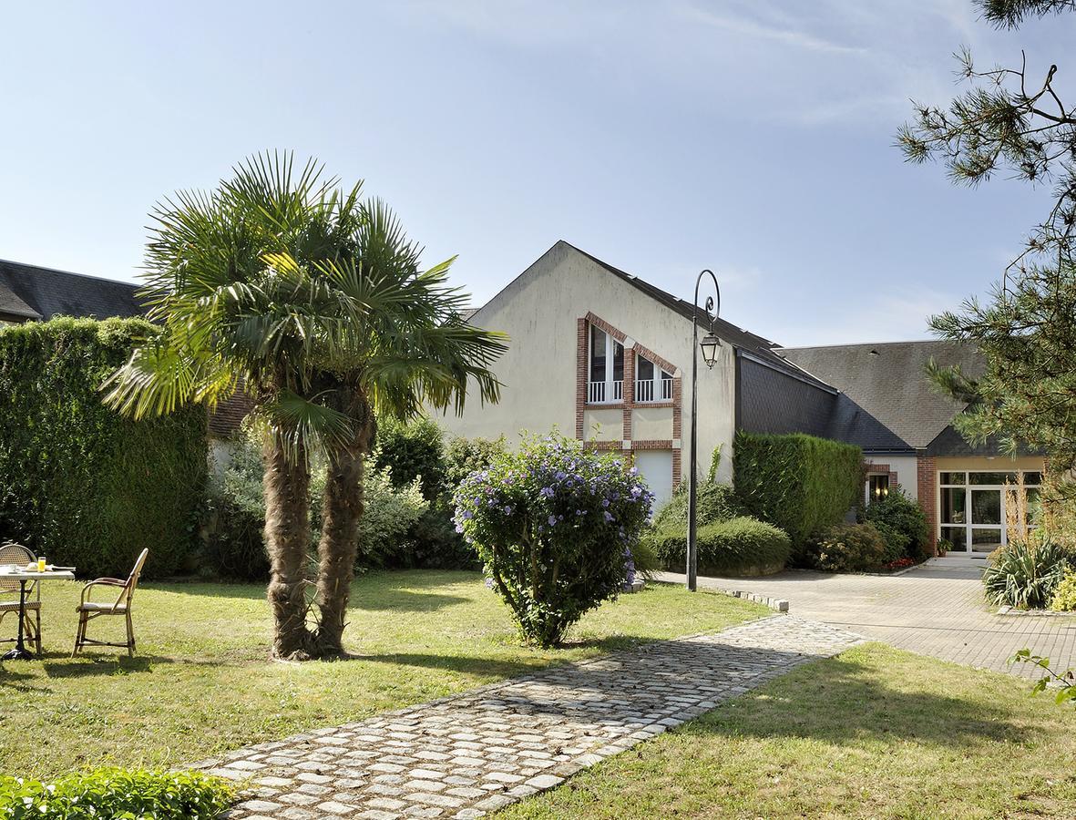 Logis Hotel Restaurant Du Labrador Saint-Benoît-sur-Loire Zewnętrze zdjęcie