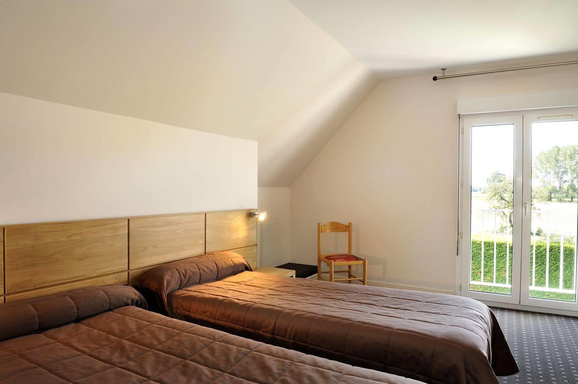 Logis Hotel Restaurant Du Labrador Saint-Benoît-sur-Loire Zewnętrze zdjęcie